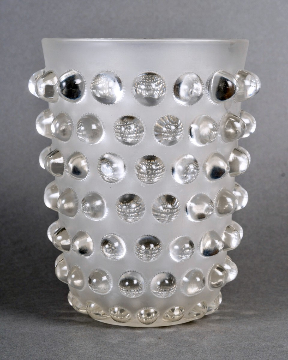 1933 René Lalique - Art Déco Vase Mossi Verre Blanc 