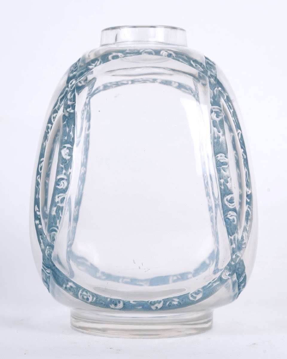 1914 René Lalique - Vase Guirlandes de Roses Verre Blanc Patiné Bleu-photo-2