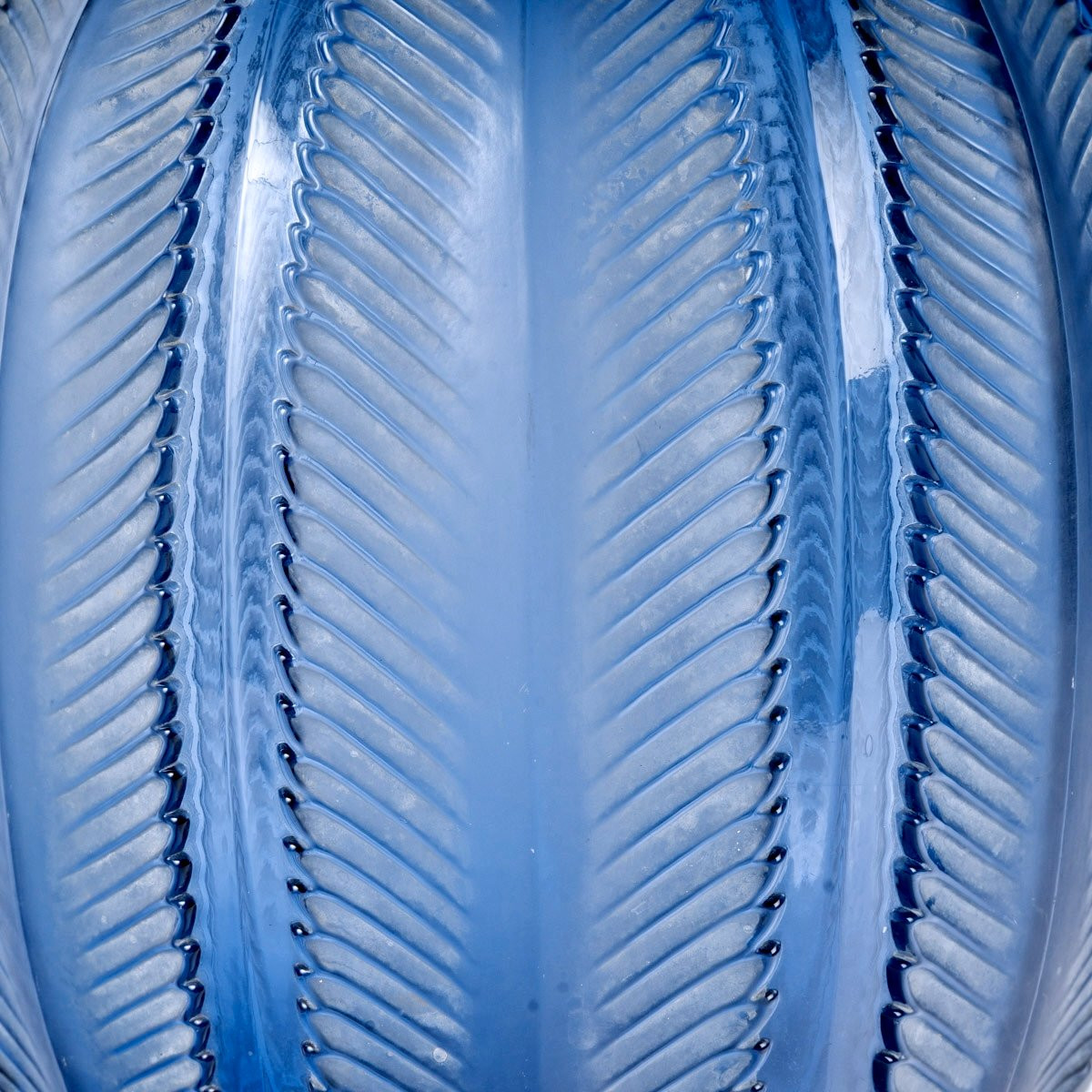 1932 René Lalique - Vase Biskra Verre Bleu Saphir Patiné Blanc-photo-4