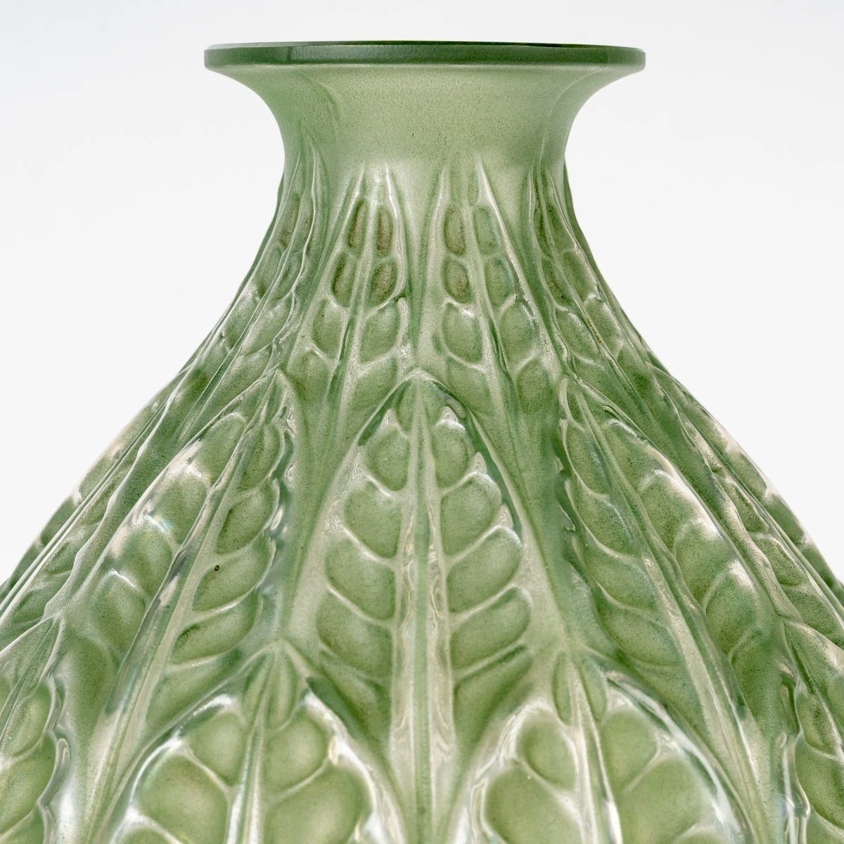 1927 René Lalique - Vase Malesherbes Verre Blanc Patiné Vert-photo-3