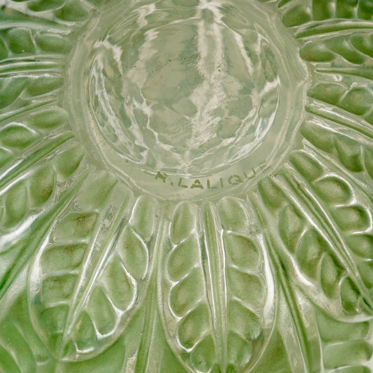 1927 René Lalique - Vase Malesherbes Verre Blanc Patiné Vert-photo-1