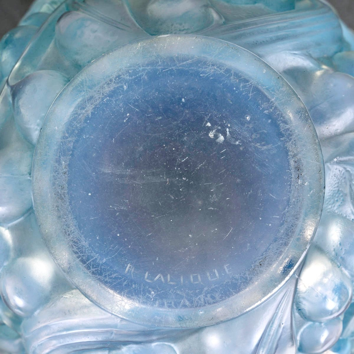 1927 René Lalique - Vase Avallon Verre Opalescent Patiné Bleu-photo-2