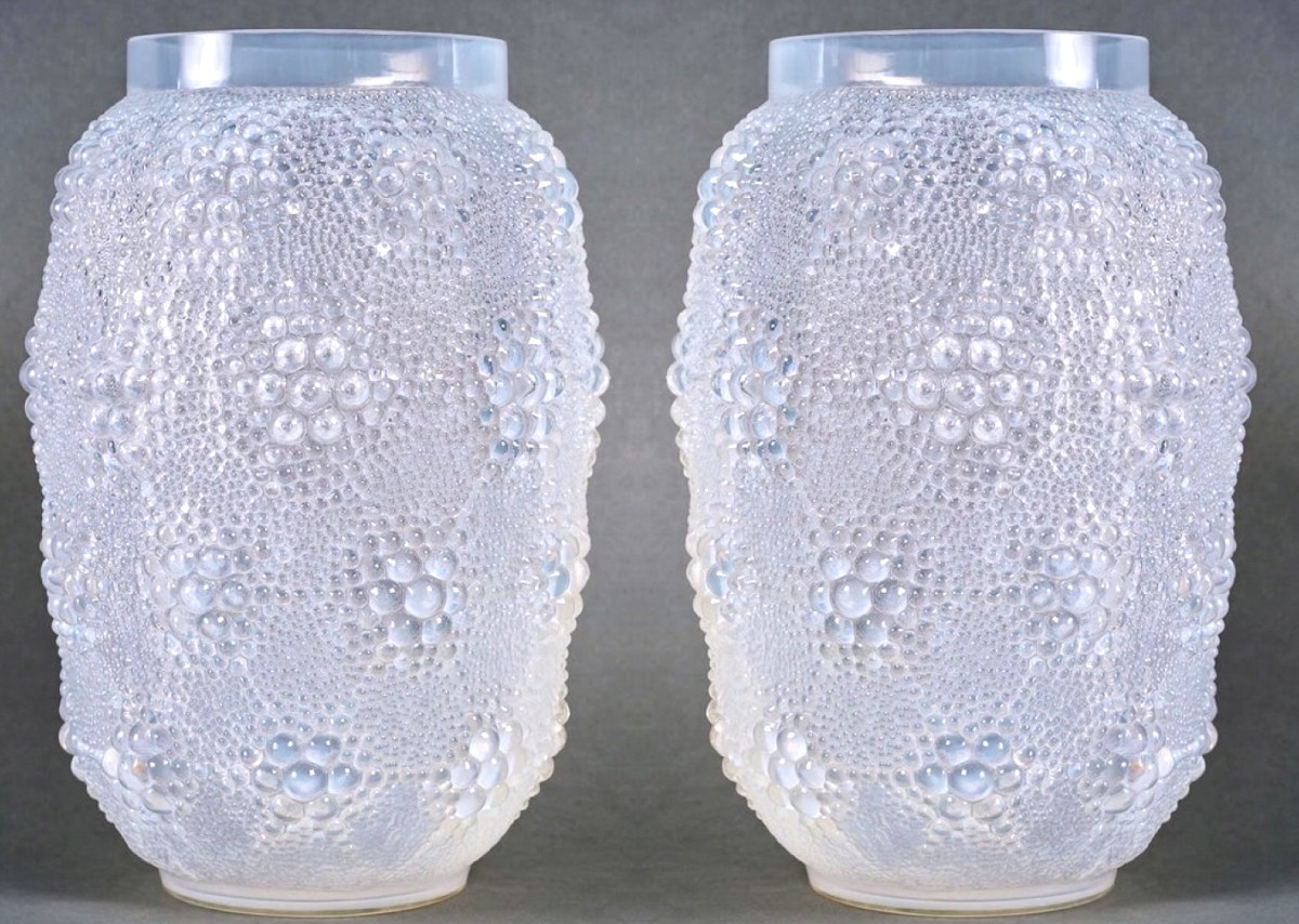 1932 René Lalique - Paire de Vases Art Déco Davos Verre Opalescent