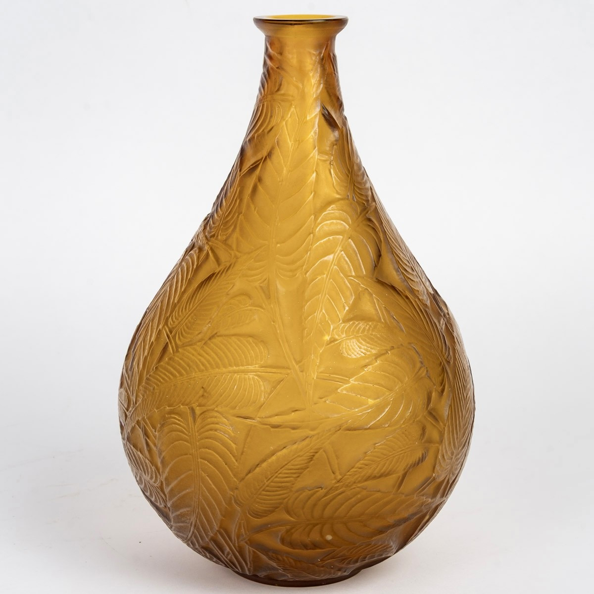 1923 René Lalique - Vase Sauges Yellow Amber Glass