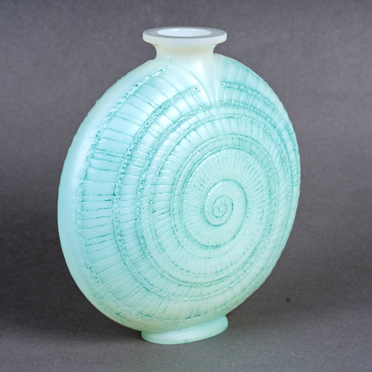 1920 René Lalique - Vase Escargot Verre Opalescent Patiné Bleu Vert-photo-3