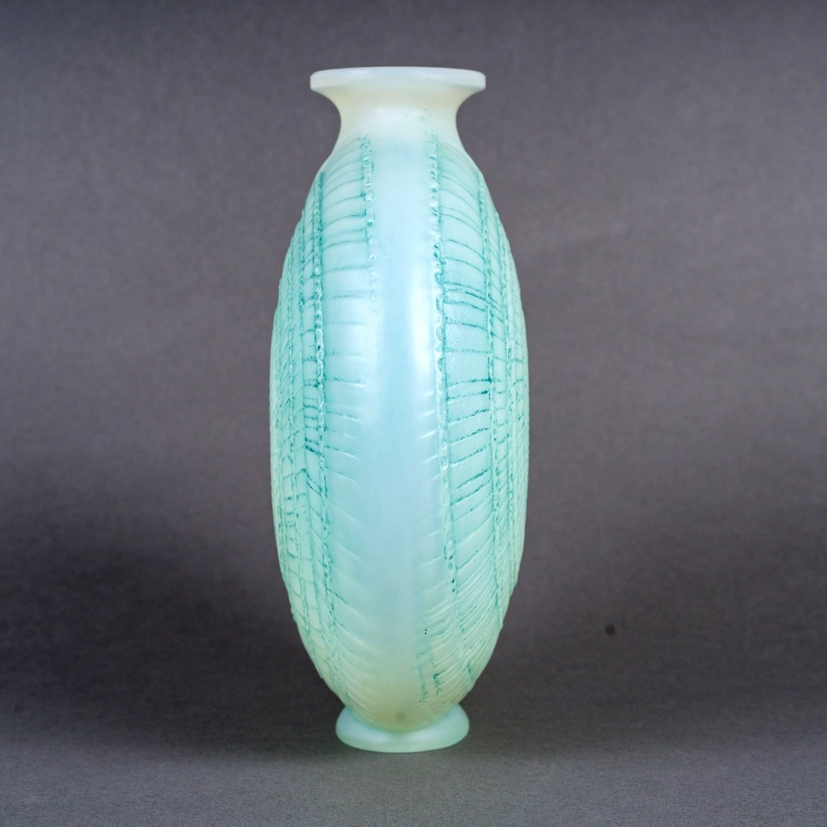 1920 René Lalique - Vase Escargot Verre Opalescent Patiné Bleu Vert-photo-4
