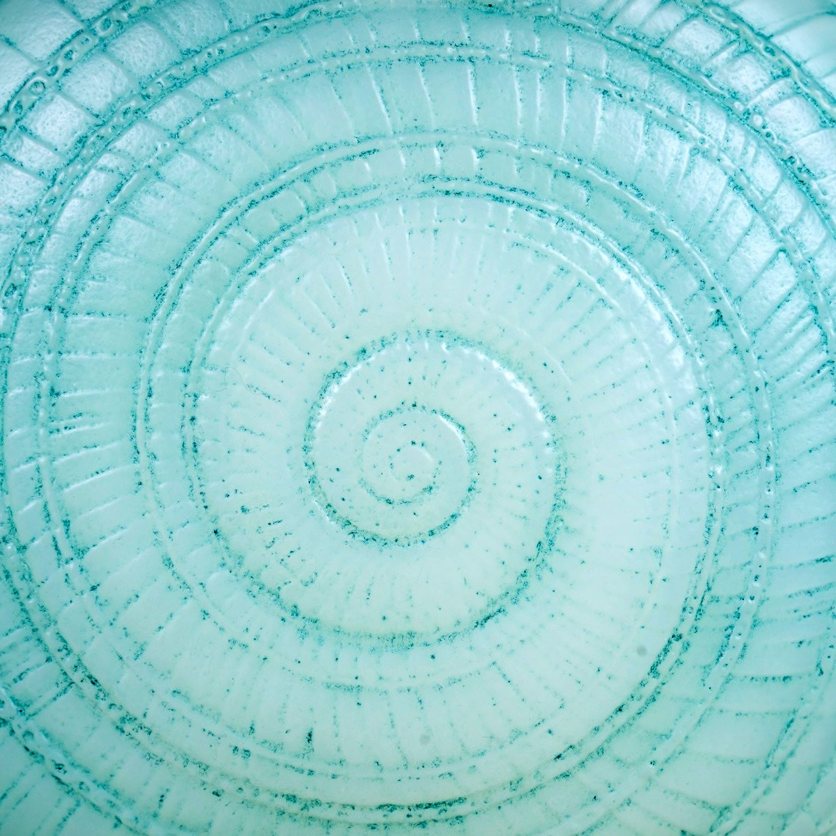 1920 René Lalique - Vase Escargot Verre Opalescent Patiné Bleu Vert-photo-1