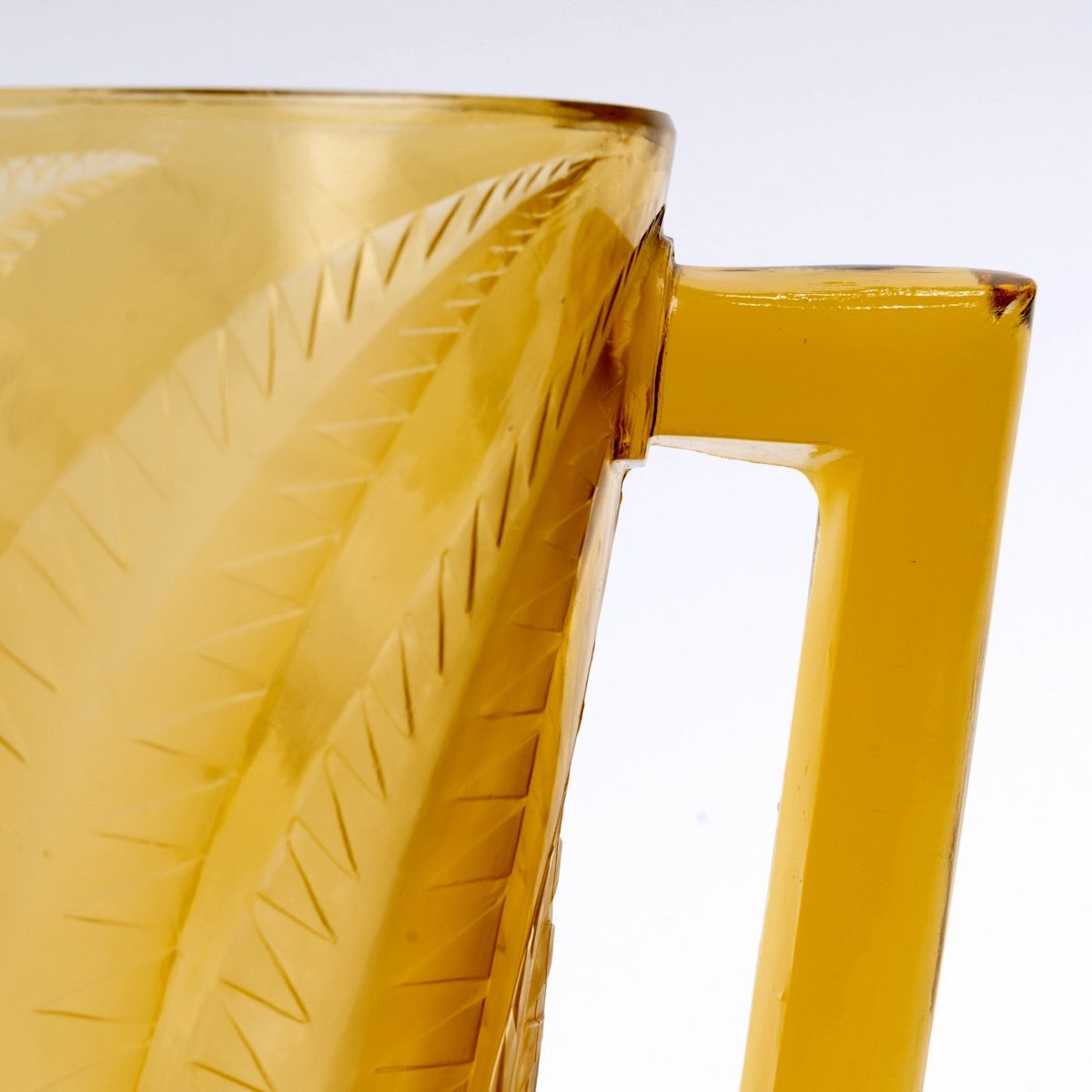 1931 René Lalique - Broc Pichet Hespérides Verre Jaune Ambré-photo-4