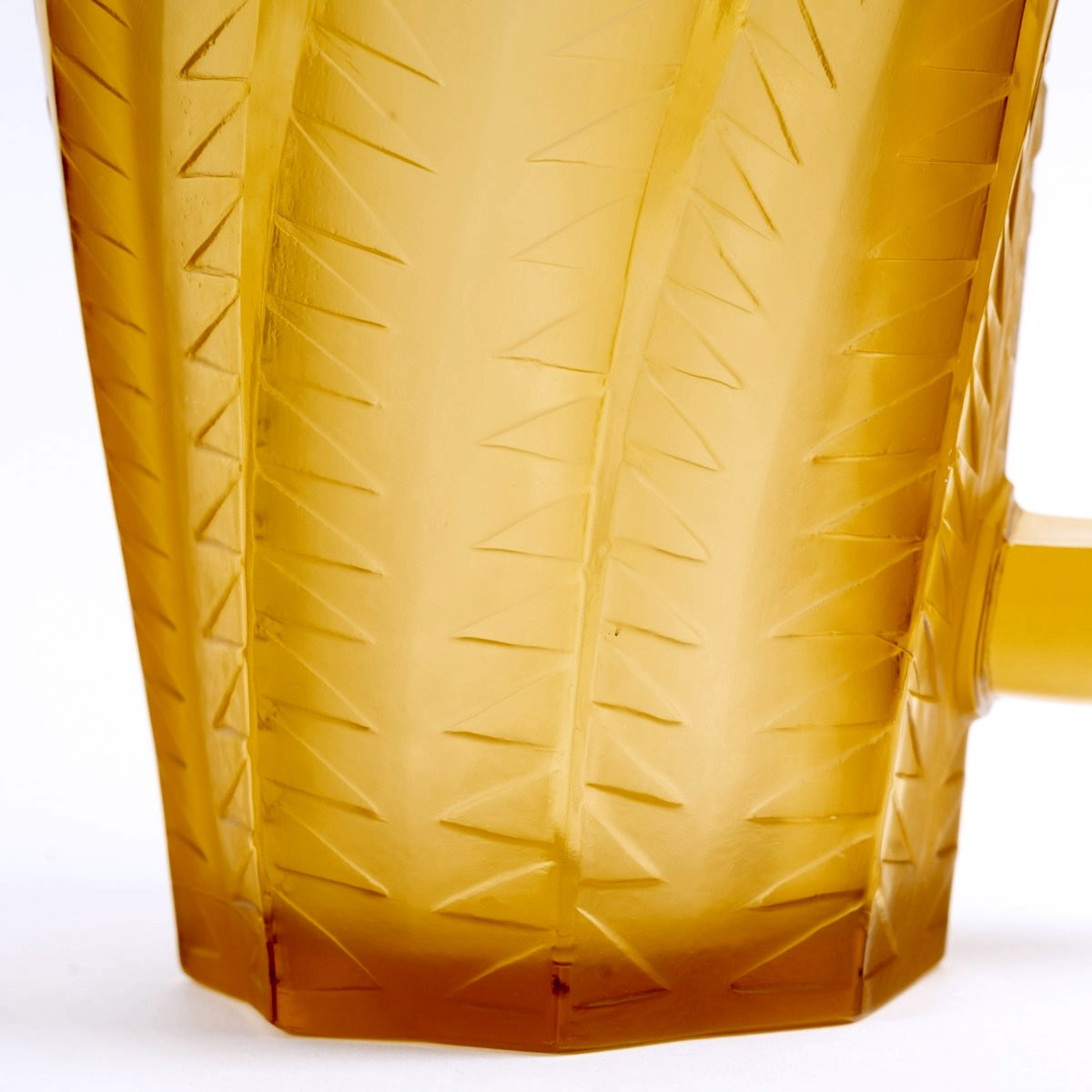 1931 René Lalique - Broc Pichet Hespérides Verre Jaune Ambré-photo-1