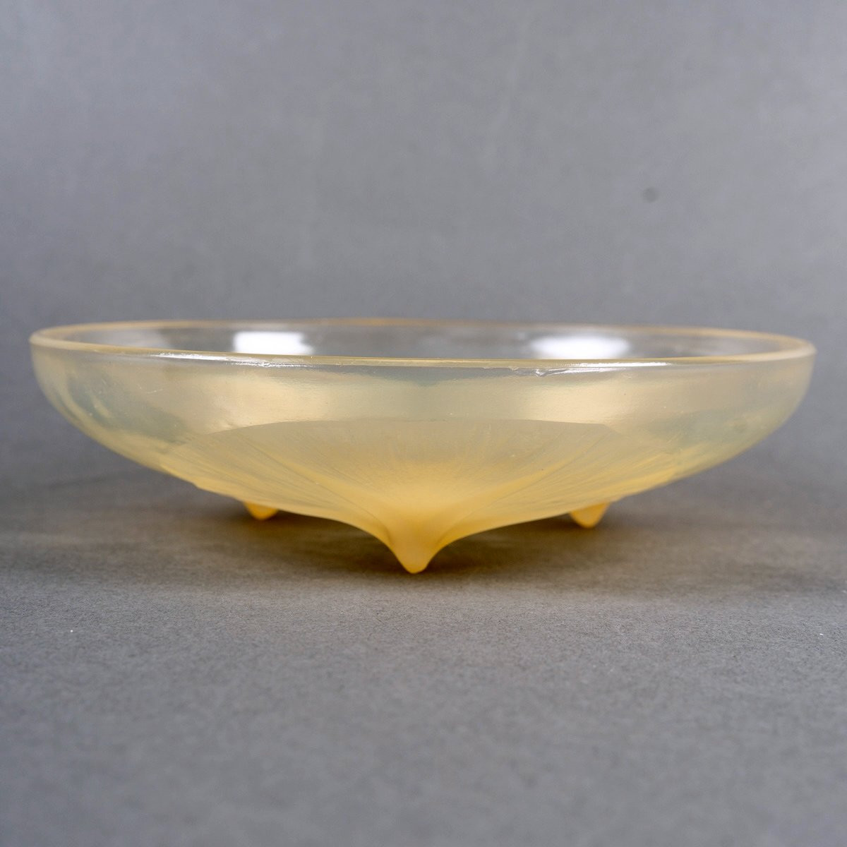 1921 René Lalique - Bowl Volubilis Yellow Opalescent Glass-photo-2