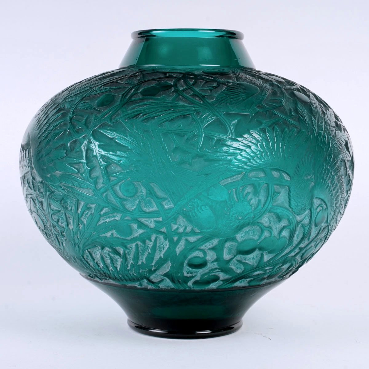 1924 René Lalique - Vase Aras Verre Vert Canard Patiné Blanc-photo-3