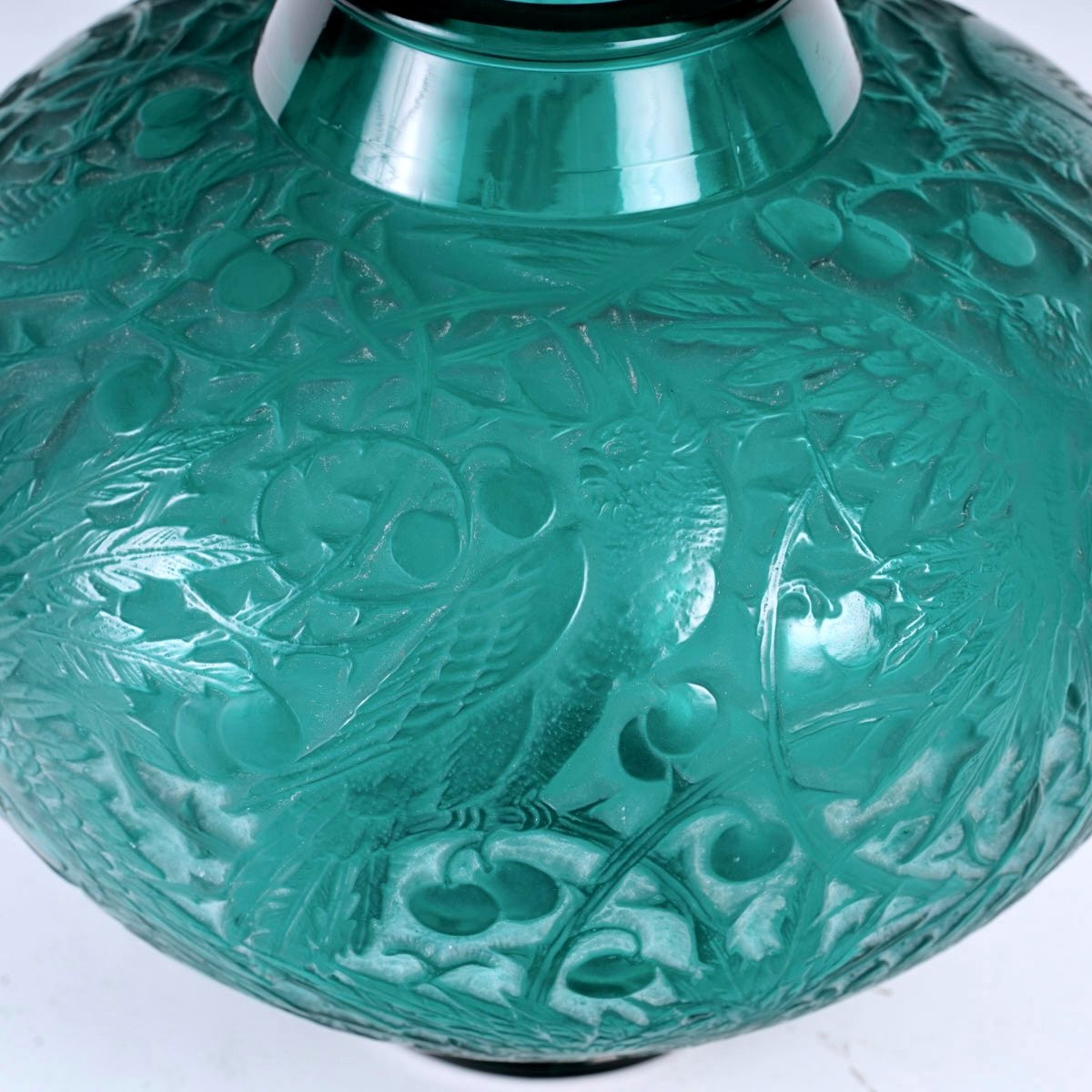 1924 René Lalique - Vase Aras Verre Vert Canard Patiné Blanc-photo-4