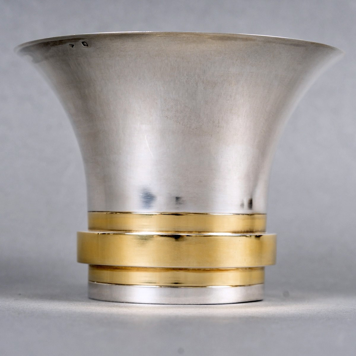 1937 Jean Puiforcat - Vase Coupe Art Déco Moderniste Argent Massif et Vermeil -photo-2