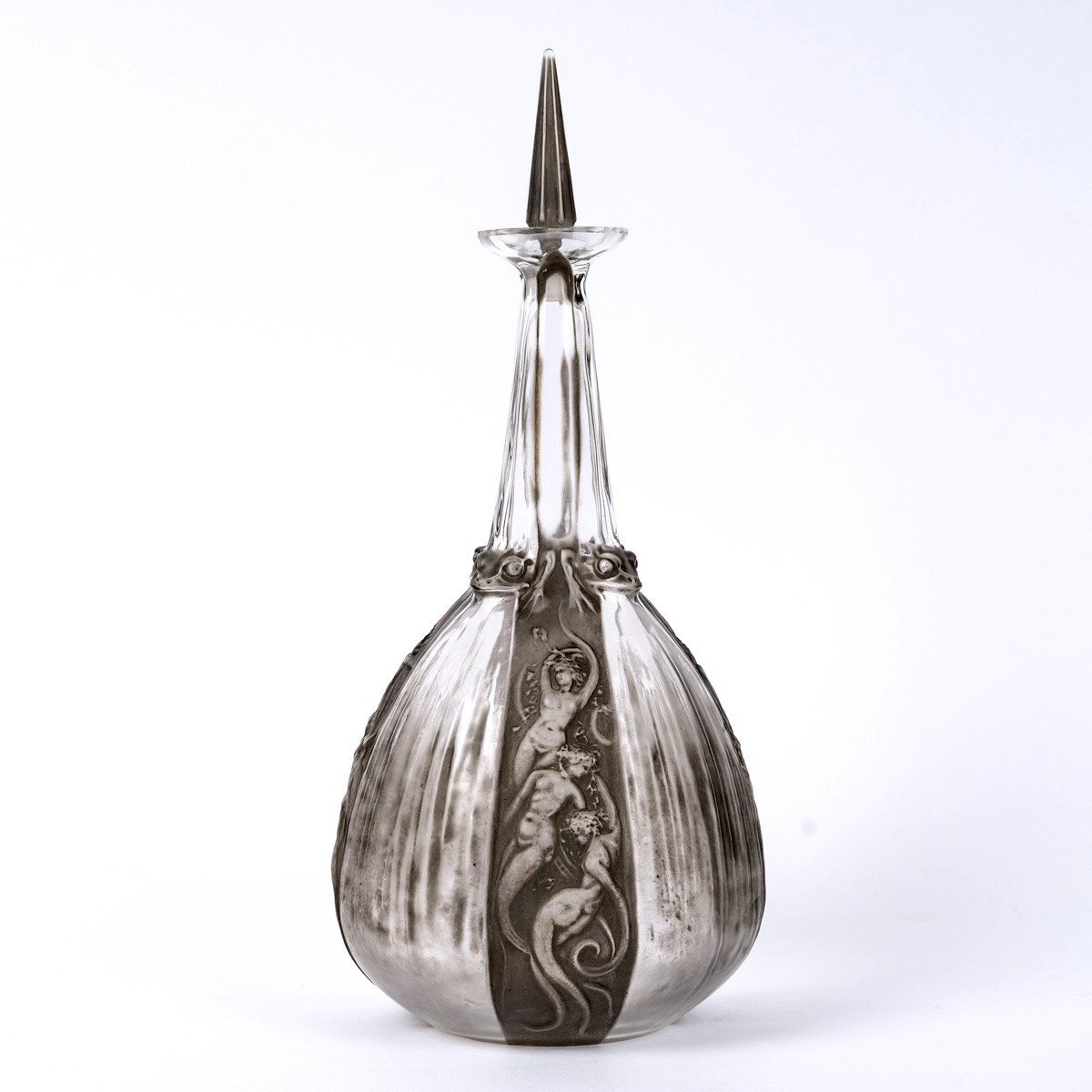 1911 René Lalique - Decanter Sirenes Et Grenouilles Glass With Grey Patina