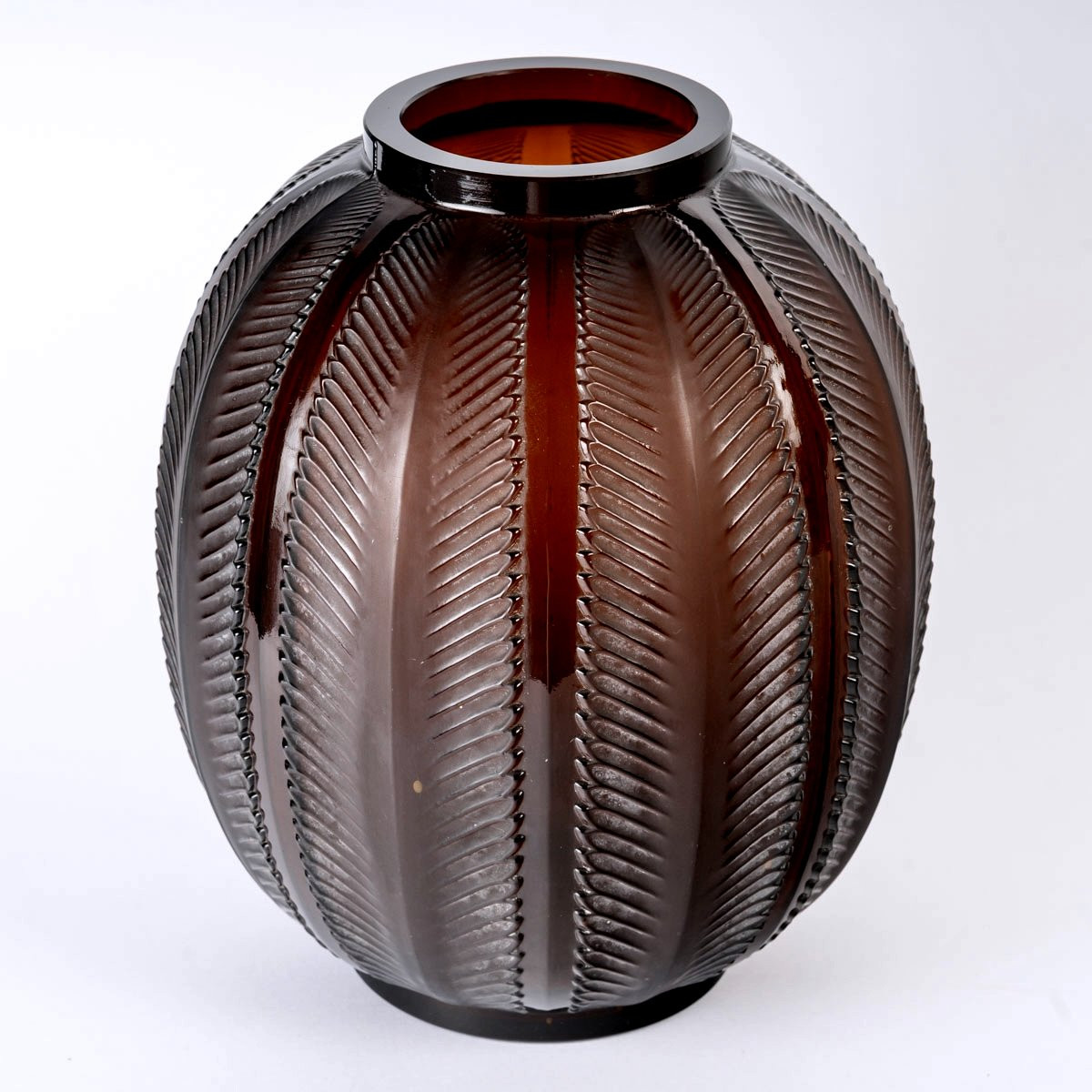 1932 René Lalique - Biskra Vase Amber Red Glass With White Patina-photo-2