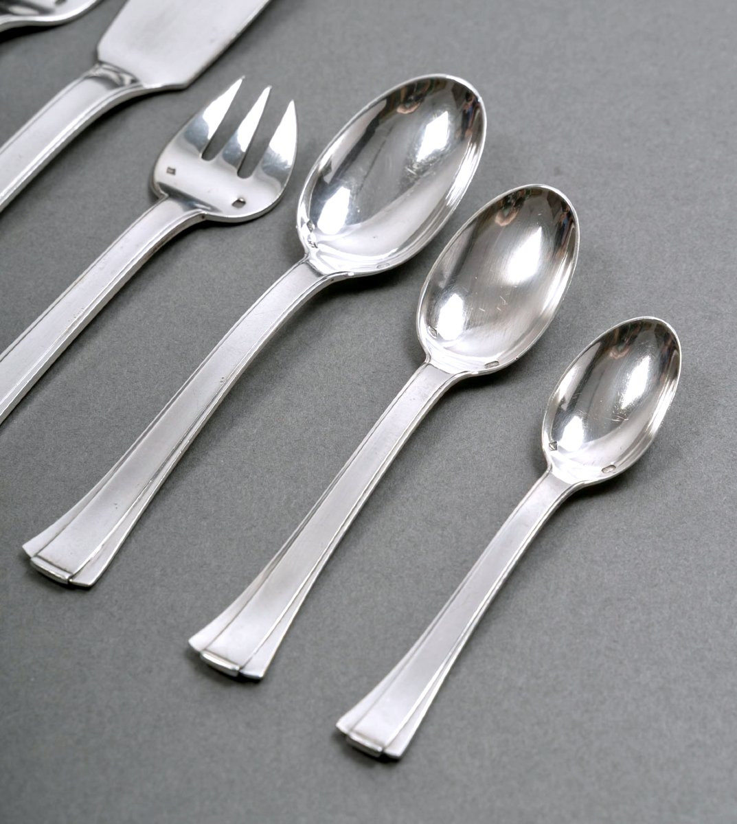 Jean E. Puiforcat - Art Deco Cutlery Flatware Set Dinard Papyrus Sterling Silver - 173 Pieces-photo-4