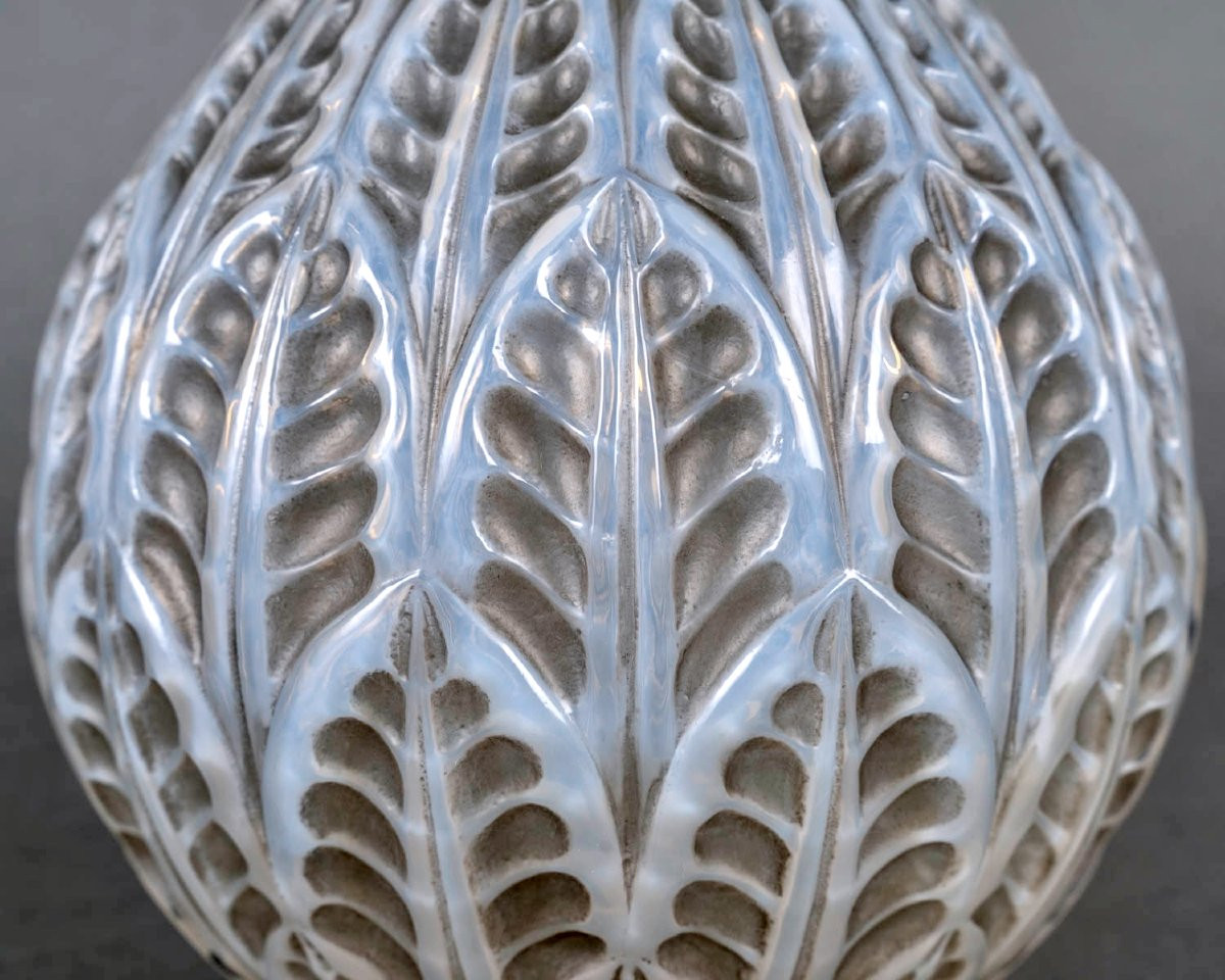1927 René Lalique - Vase Malesherbes Verre Opalescent Patiné Gris-photo-4