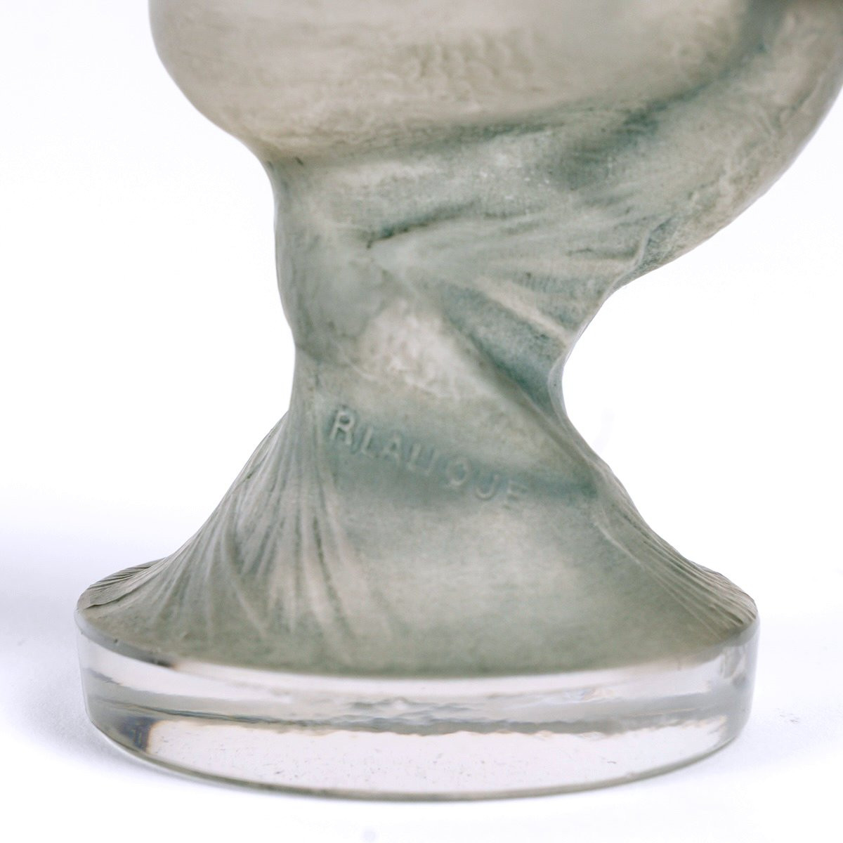 1920 René Lalique - Mascotte Automobile Statuette Sirène Verre Blanc Patiné Bleu Gris-photo-5