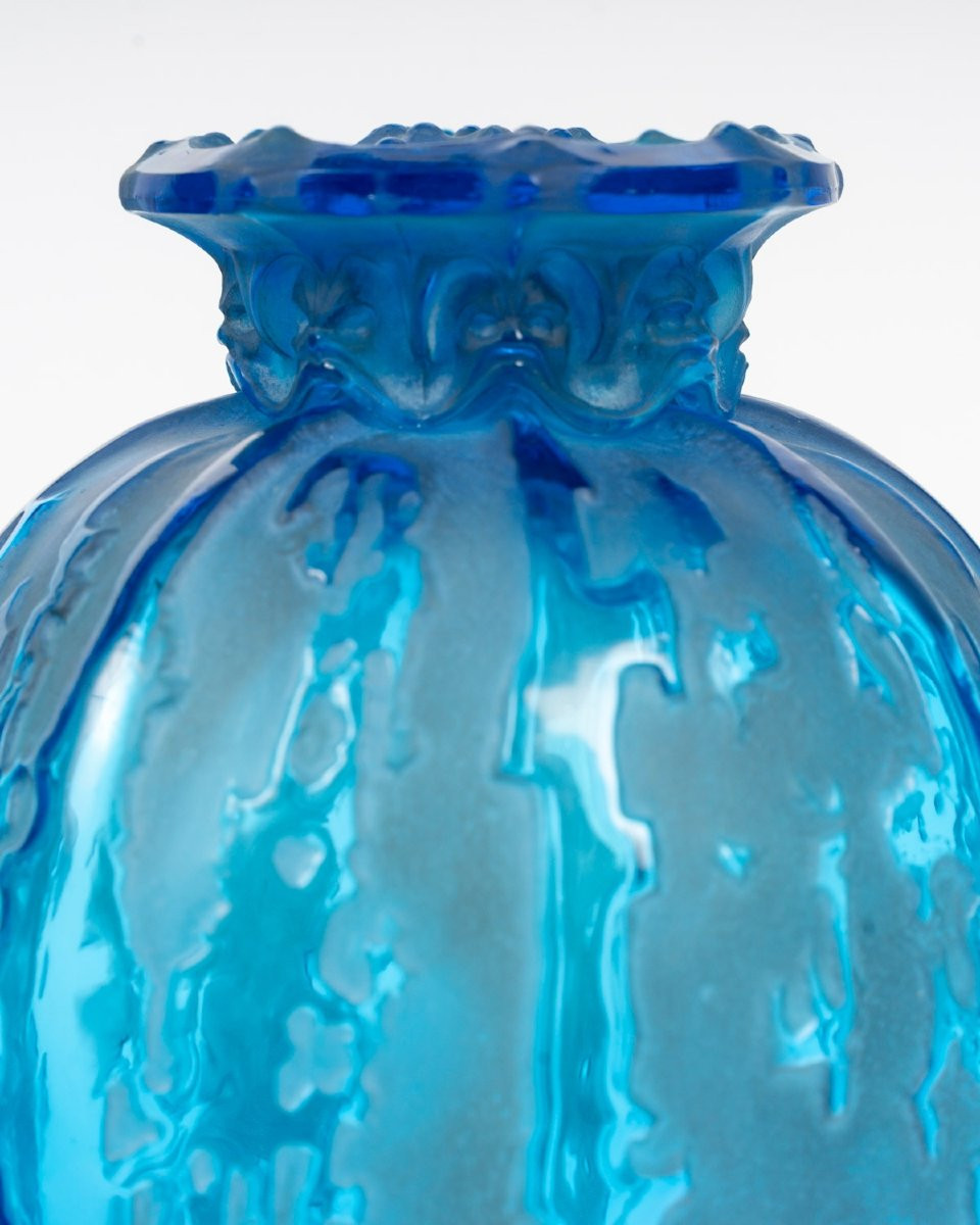 1912 René Lalique - Vase Fontaines Verre Bleu Electrique Patiné Gris-photo-4