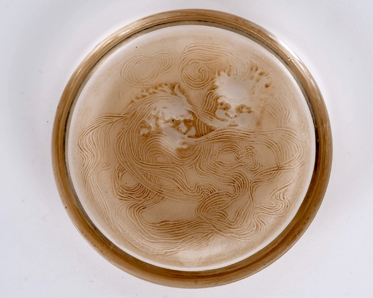 1913 René Lalique - Cendrier Deux Zéphyrs Verre Blanc Patiné Sépia