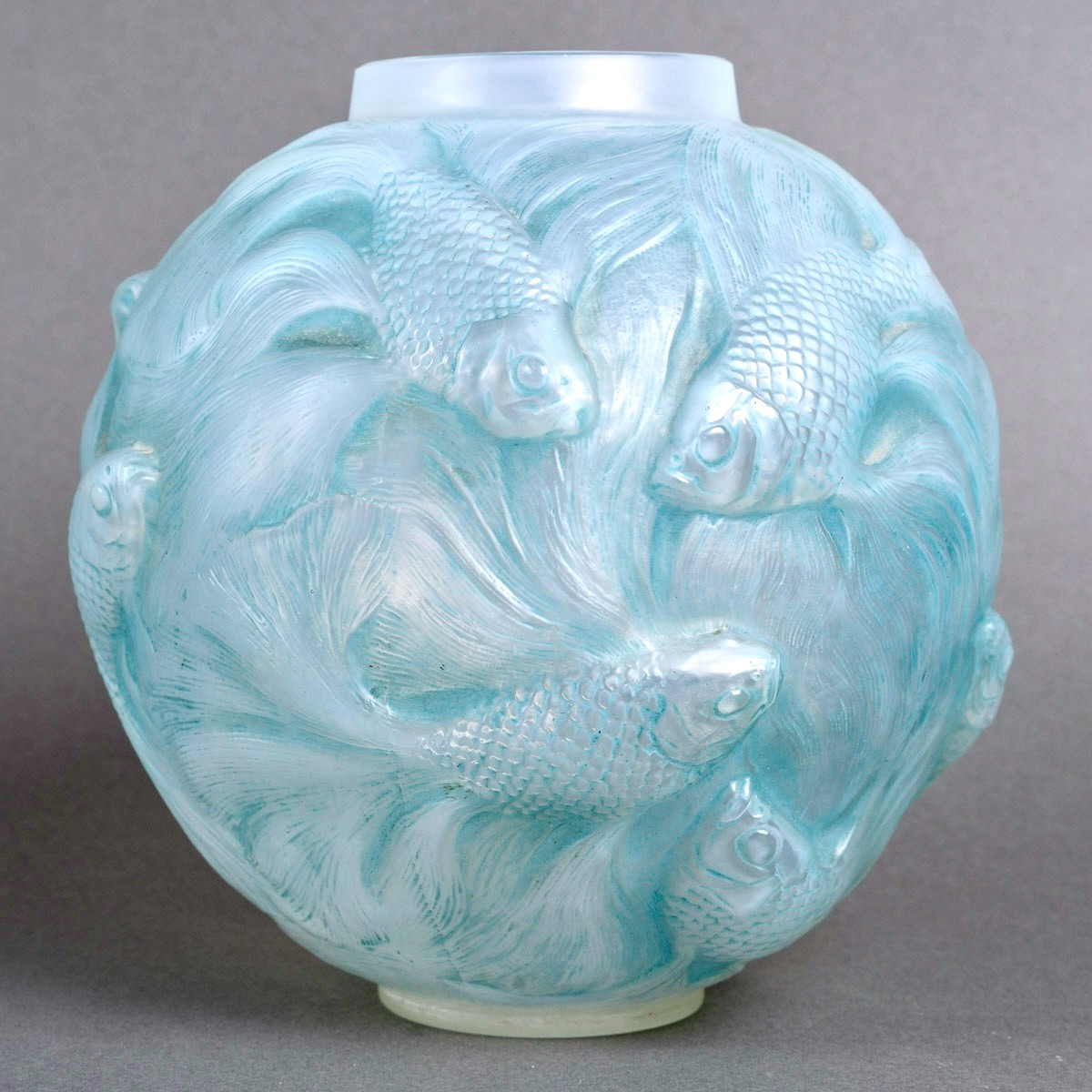 1924 René Lalique - Vase Formose Verre Opalescent Patiné Bleu