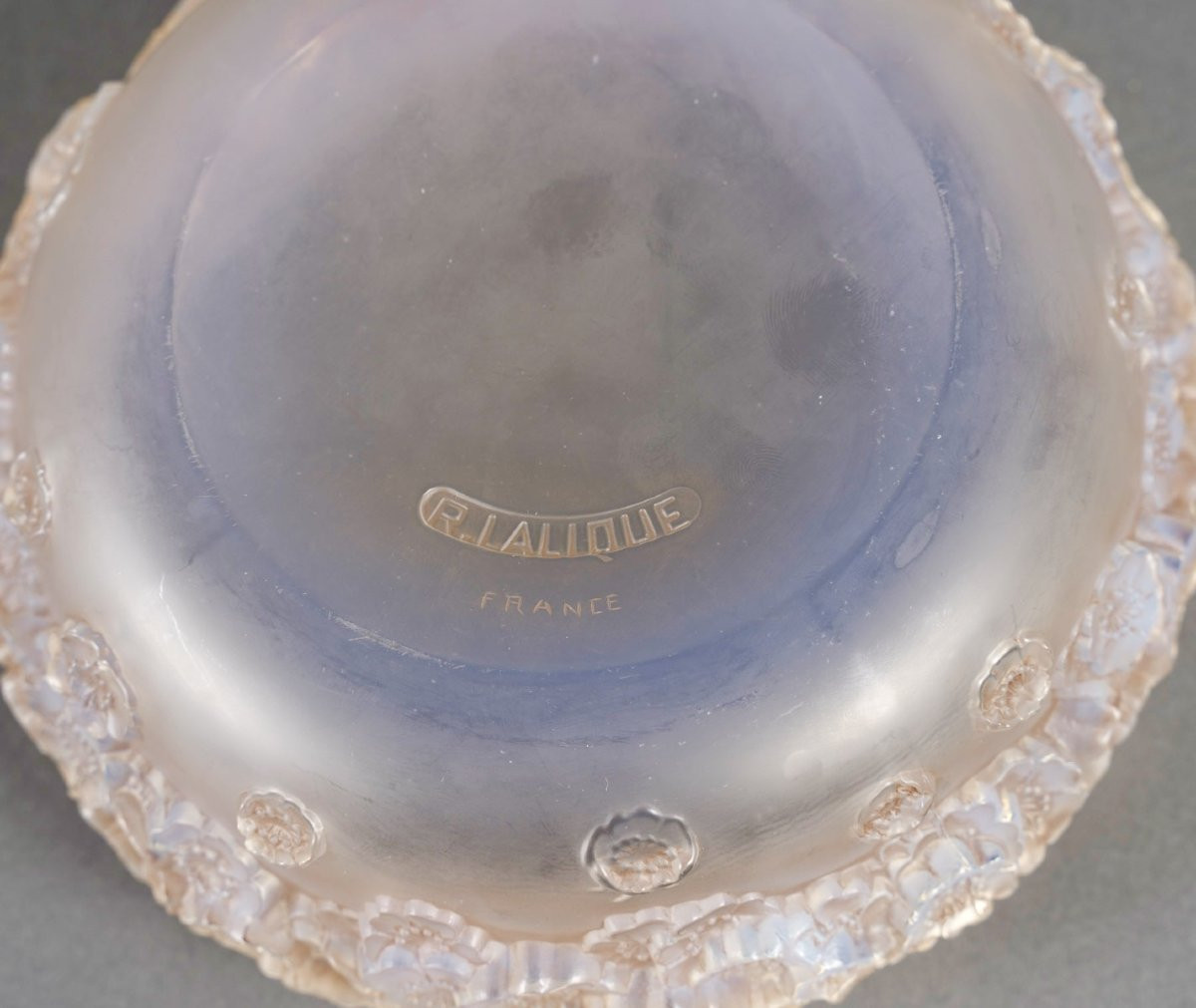 1927 Rene Lalique - Box Primeveres Opalescent Glass With Sepia Patina-photo-4