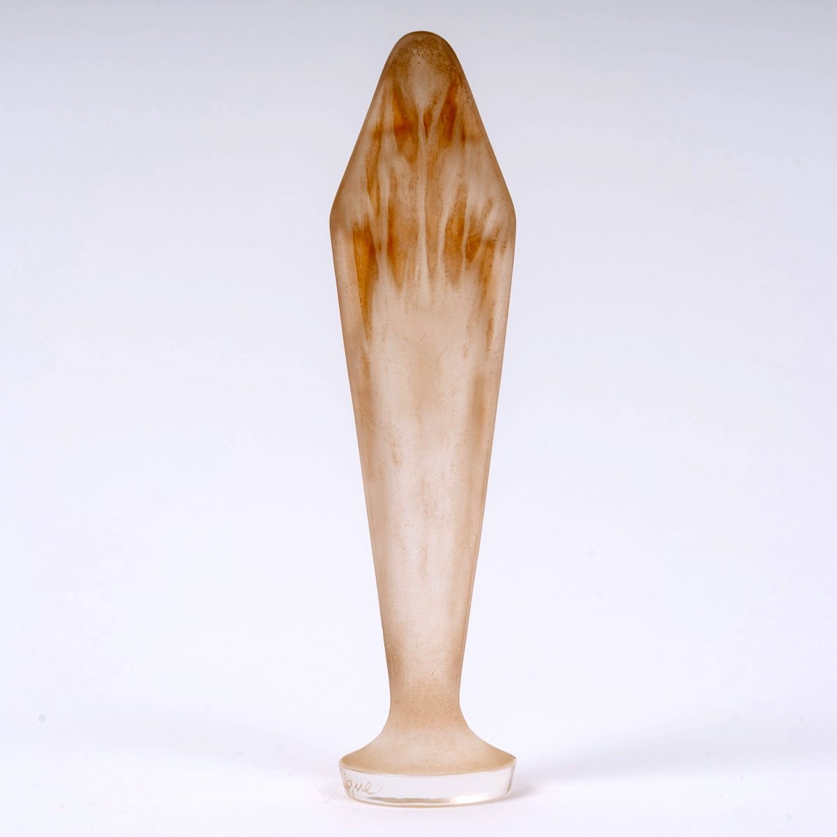 1920 René Lalique - Seal Stamped Figurine Mains Jointes Glass With Sepia Patina-photo-2