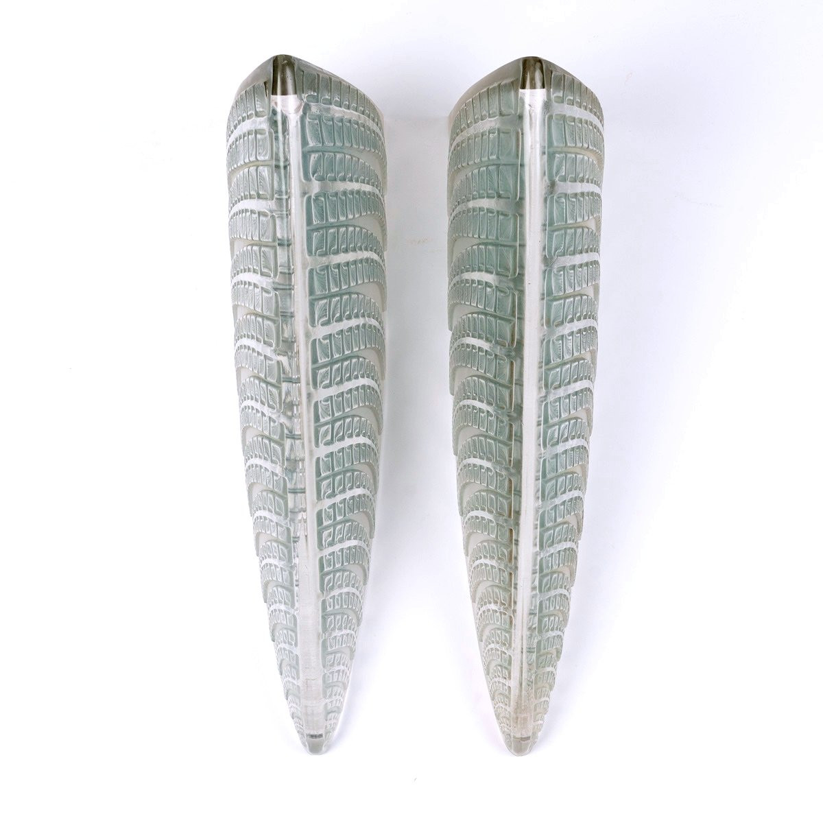 1924 René Lalique - Paire d'Appliques Fougères Verre Blanc Patiné Bleu-photo-3