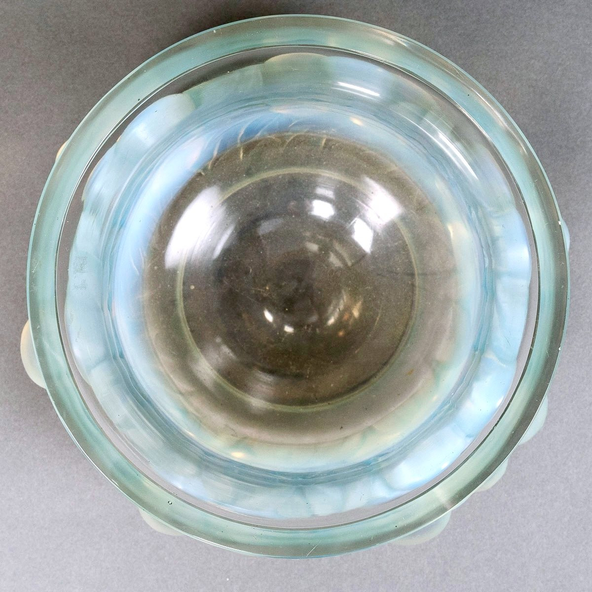 1930 René Lalique - Vase Prunes Verre Opalescent Patiné Bleu-photo-4