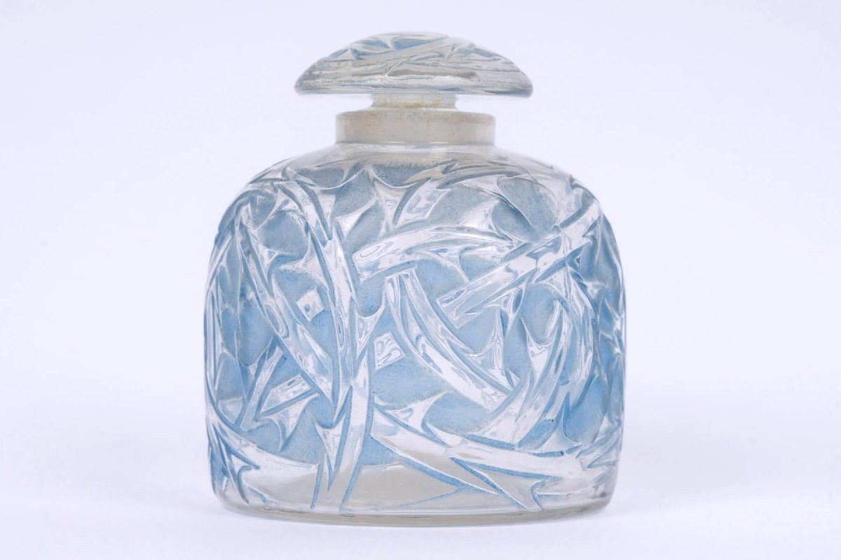 1920 René Lalique - Quatre Flacons Epines Verre Blanc Patiné Bleu-photo-1