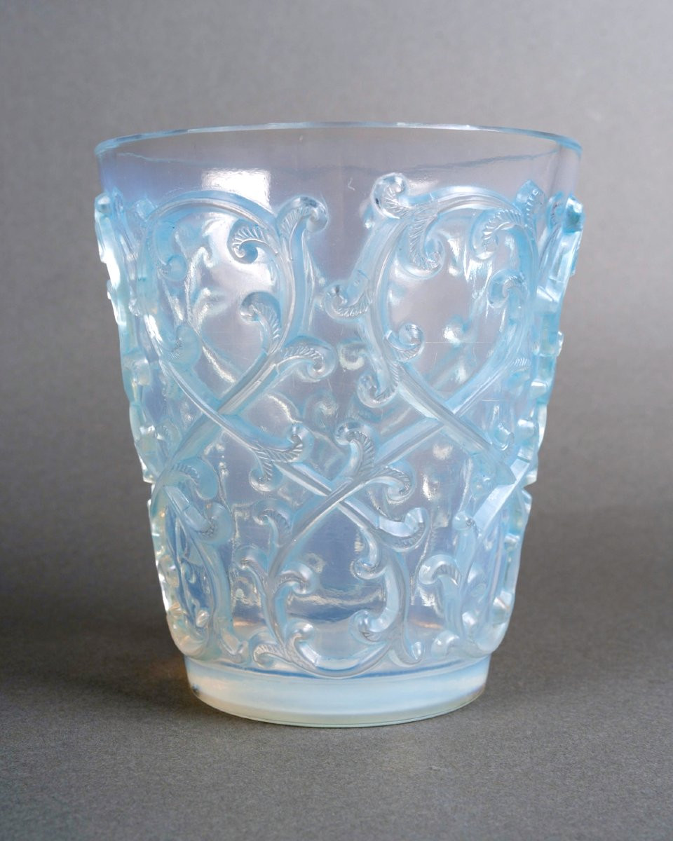 1938 René Lalique - Vase Sarments Opalescent Glass With Blue Patina-photo-2