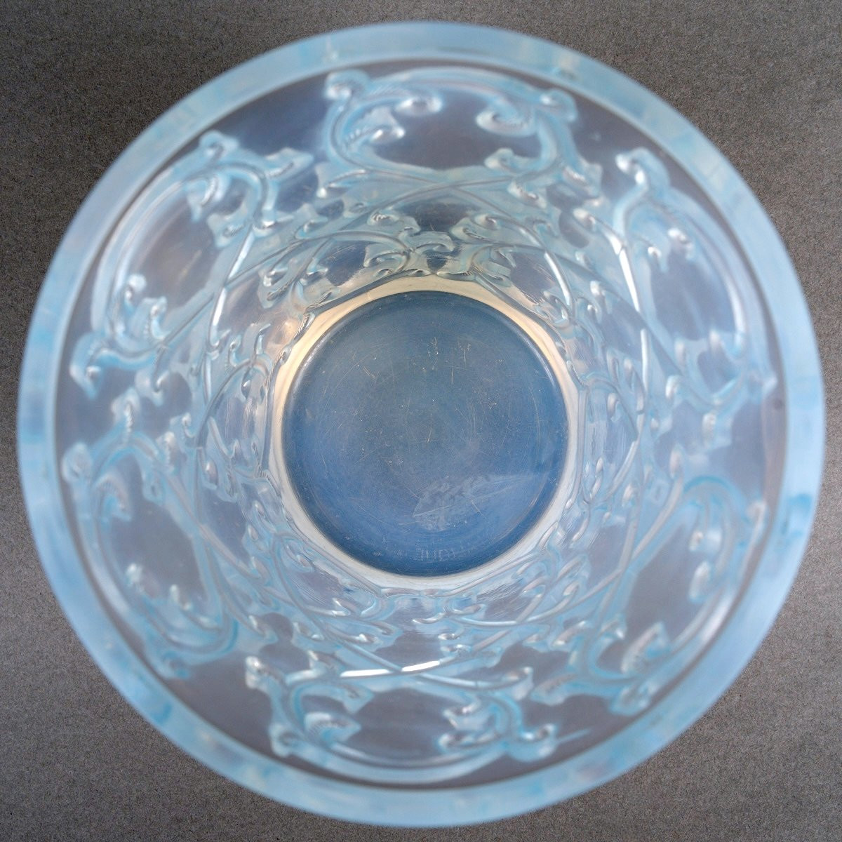 1938 René Lalique - Vase Sarments Opalescent Glass With Blue Patina-photo-4