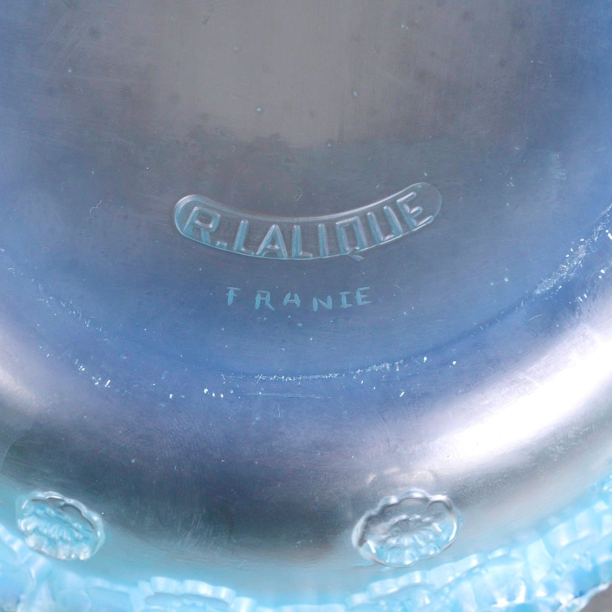 1927 René Lalique - Boîte Primevères Verre Opalescent Patiné Bleu-photo-1