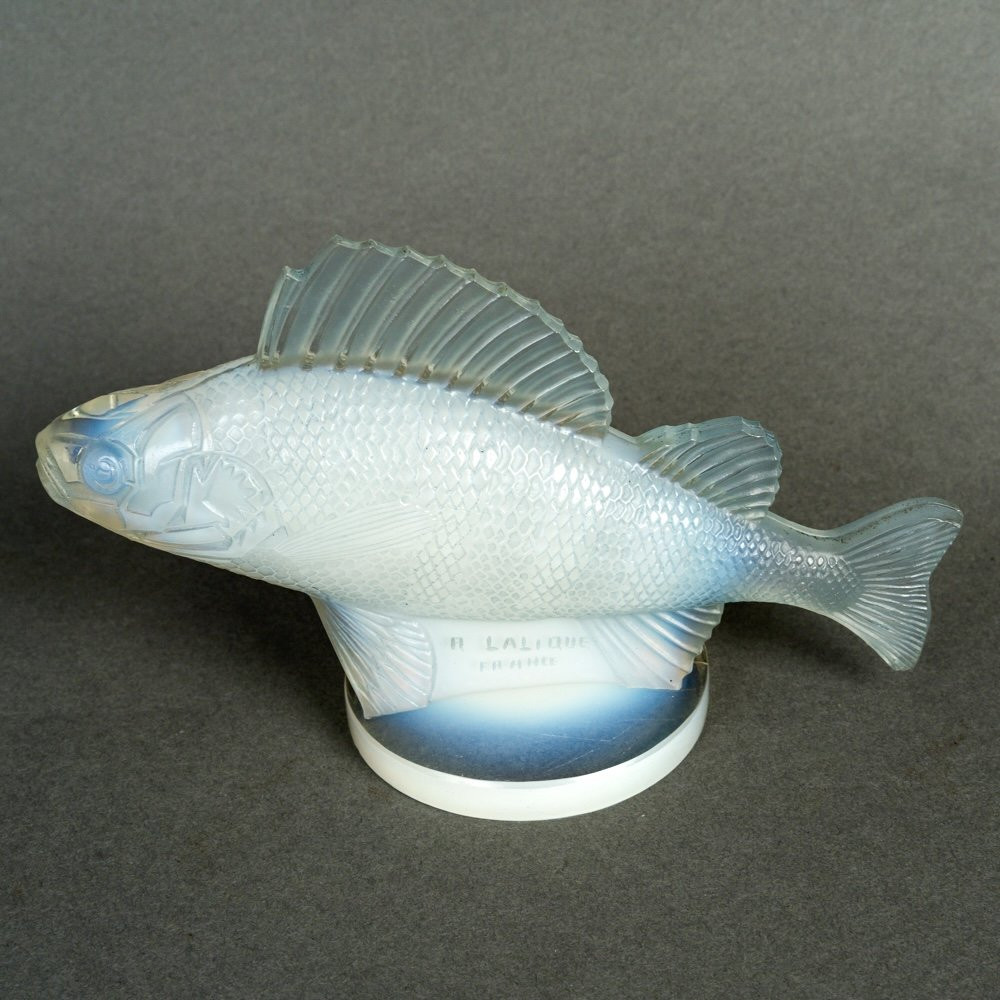 1929 René Lalique - Car Mascot Hood Ornament Perche Opalescent Glass With Blue Patina-photo-2