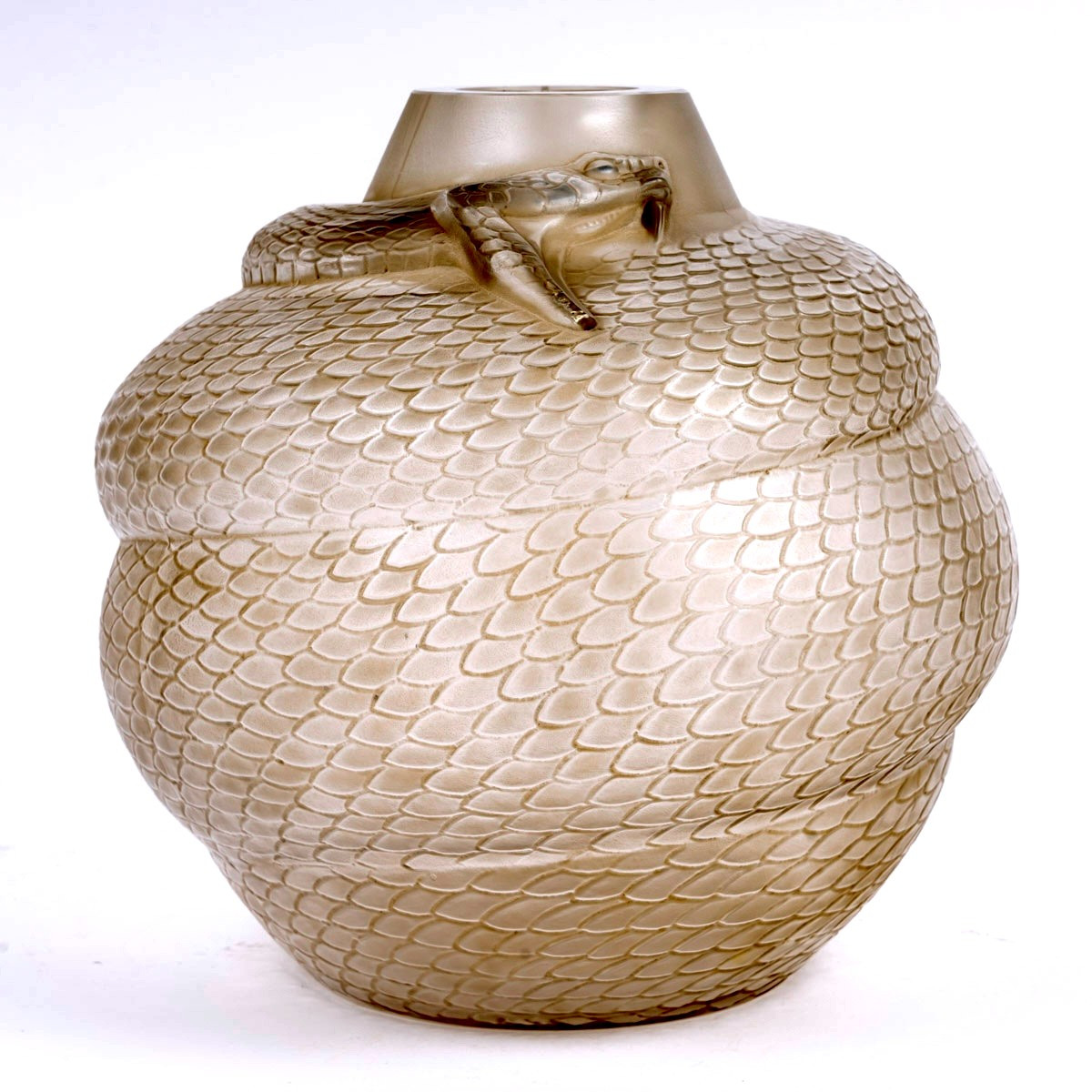 1924 René Lalique - Vase Serpent Verre Blanc Patiné Sépia