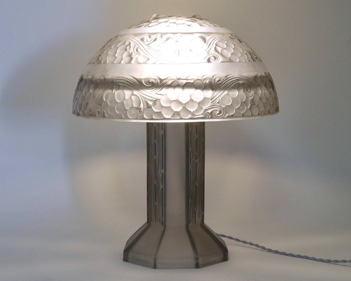 1926 René Lalique - Lampe Saint-Vincent Verre Blanc Patiné Gris-photo-2