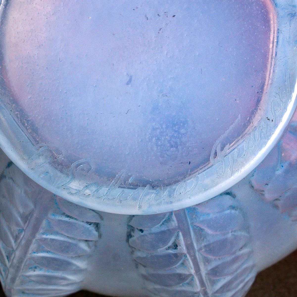 1924 René Lalique - Vase Malines Verre Opalescent Patiné Bleu-photo-1