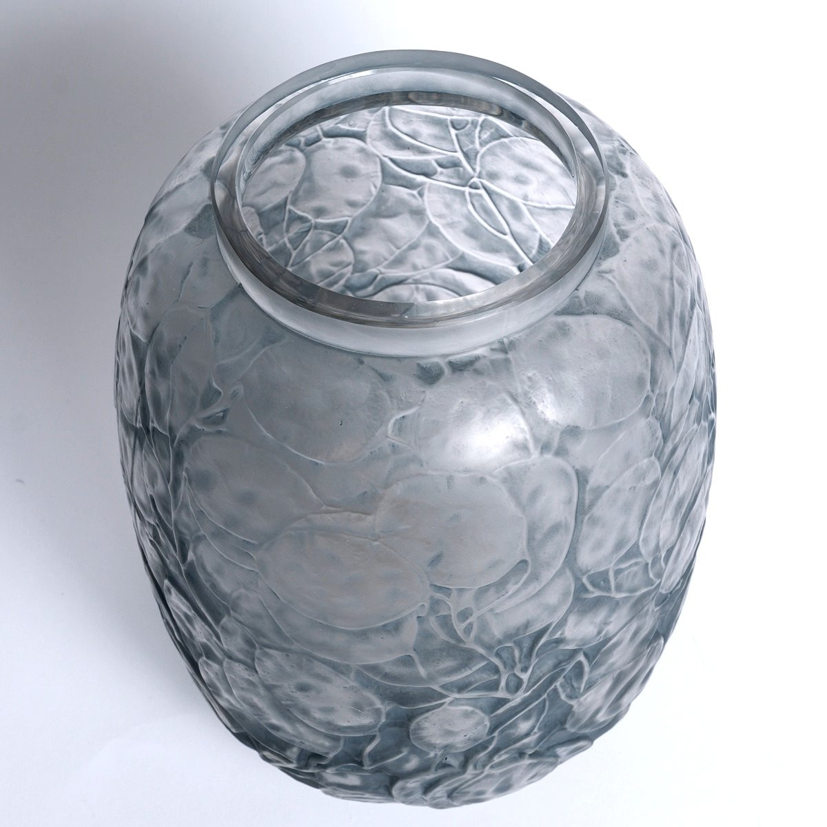 1914 René Lalique - Vase Monnaie Du Pape Verre Blanc Patiné Bleu-photo-3