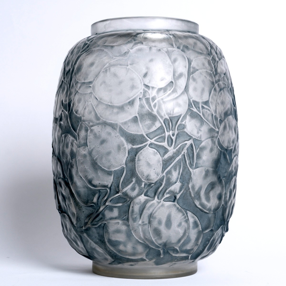 1914 René Lalique - Vase Monnaie Du Pape Verre Blanc Patiné Bleu
