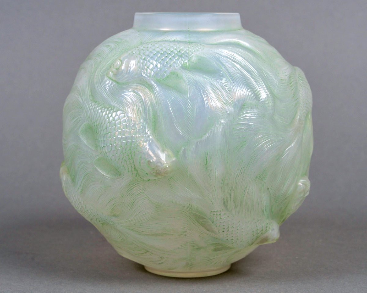 1924 René Lalique - Vase Formose Opalescent Glass With Green Patina-photo-3