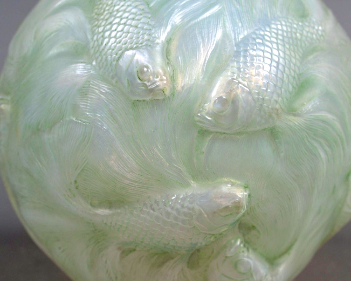 1924 René Lalique - Vase Formose Opalescent Glass With Green Patina-photo-1