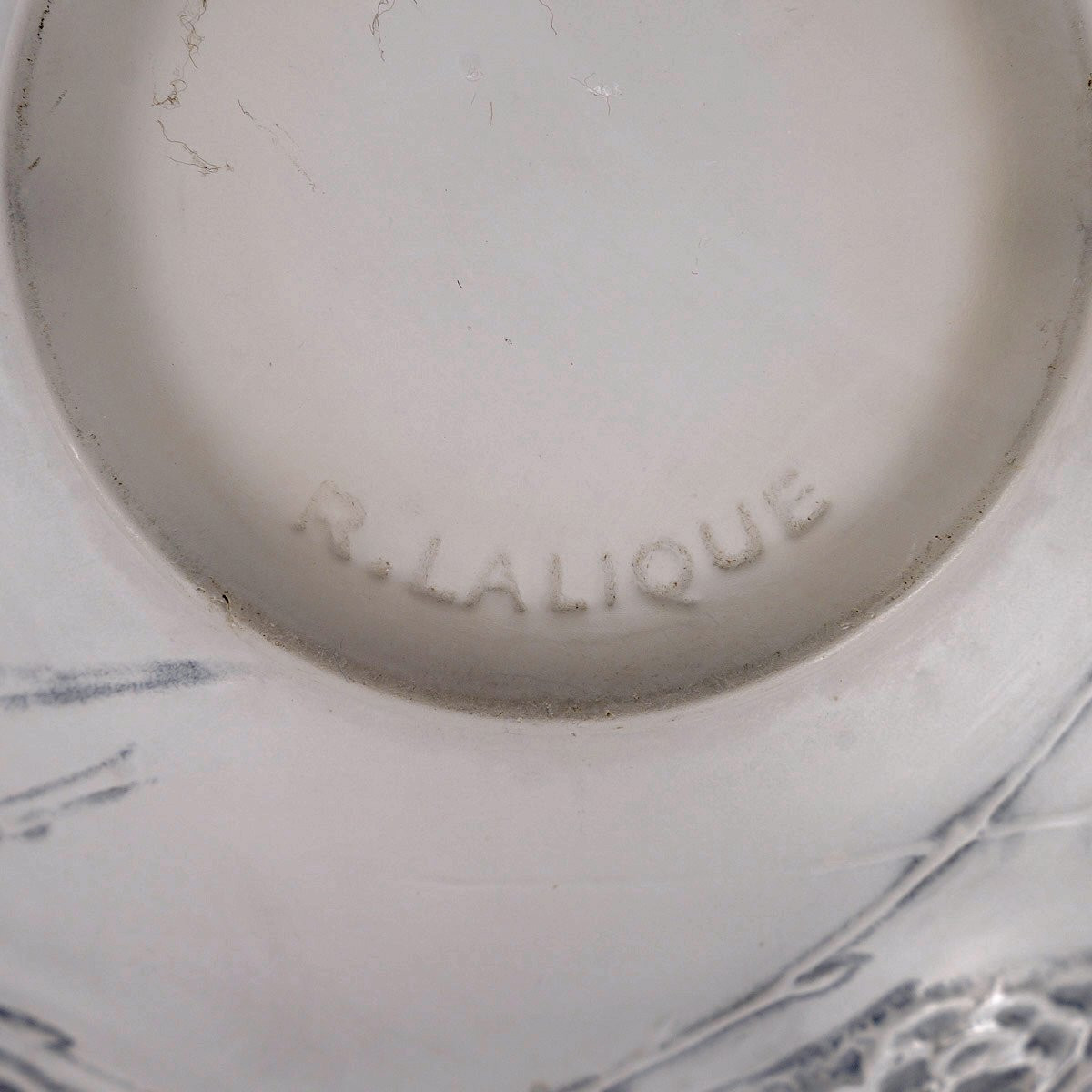 1923 René Lalique - Vase Néfliers Verre Blanc Patiné Bleu-photo-3