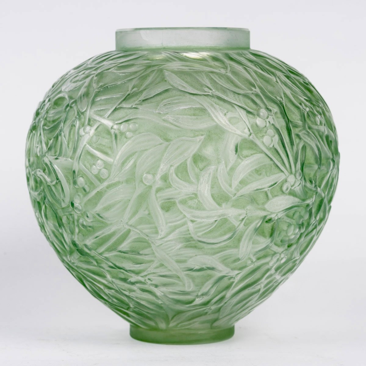 1920 René Lalique - Vase Gui Mistletoe Glass With Green Patina-photo-2