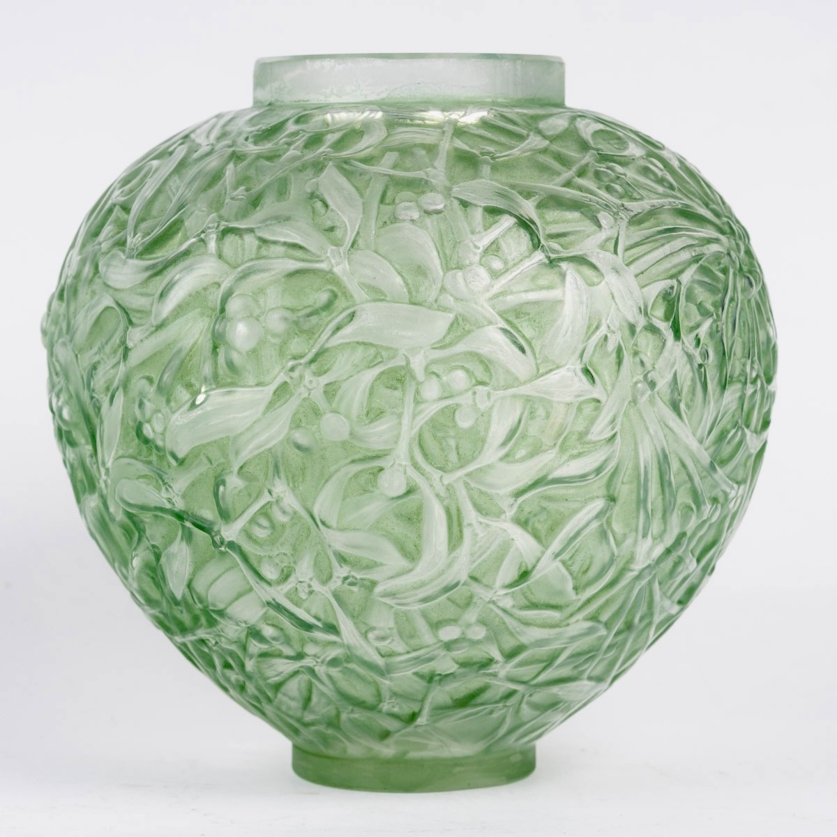 1920 René Lalique - Vase Gui Mistletoe Glass With Green Patina