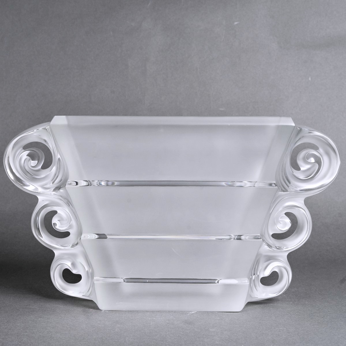 Lalique France - Vase Lijiang Crystal - 119/888