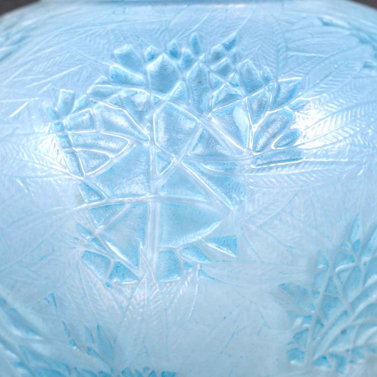 1923 René Lalique - Vase Estérel Verre Opalescent Patiné Bleu-photo-3