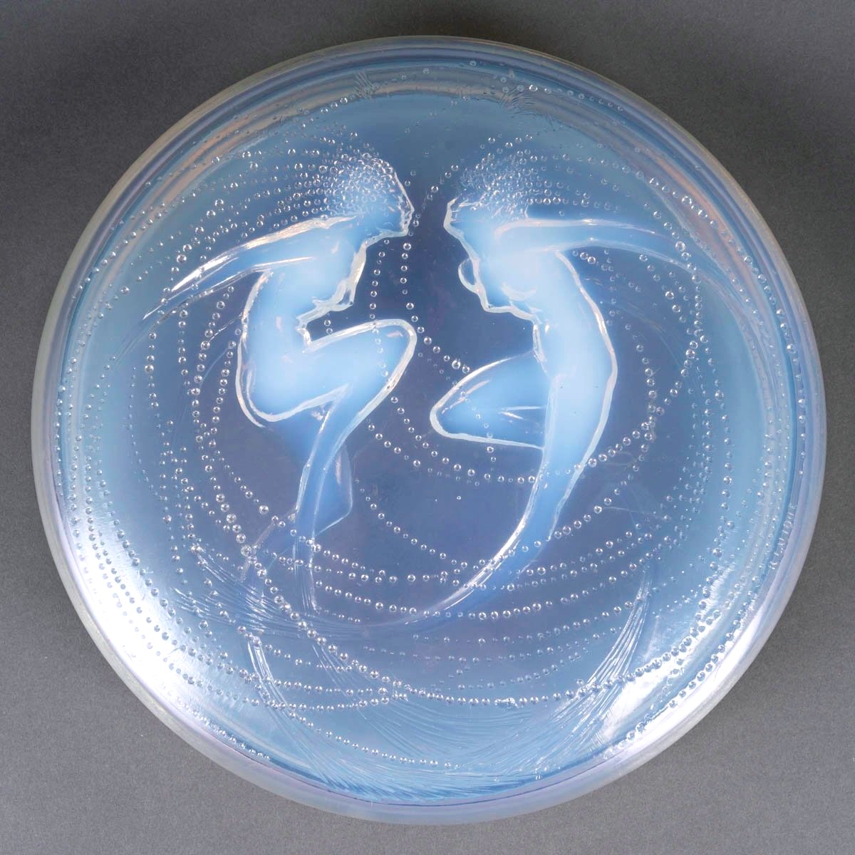 1921 René Lalique - Box Deux Sirenes Mermaids Opalescent Glass