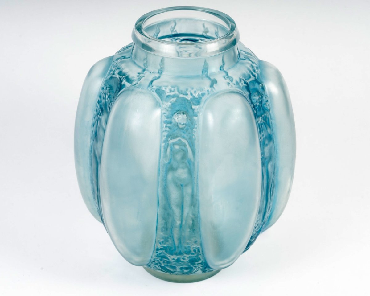 1912 René Lalique - Vase Six Figurines Et Masques Glass With Blue Patina-photo-3