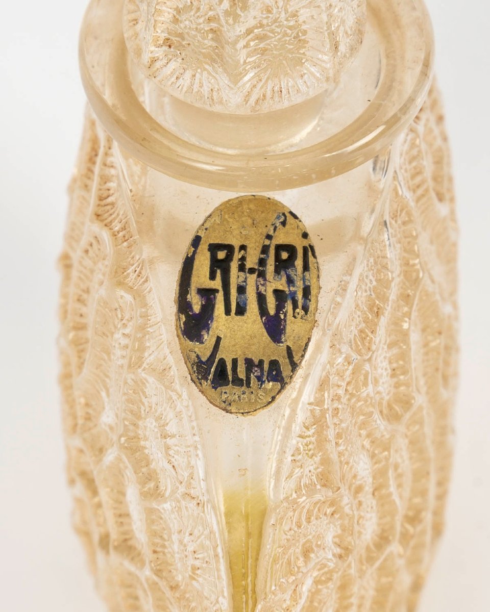 1921 René Lalique - Flacon Grigri Verre Blanc Patiné Sépia pour Volnay-photo-2