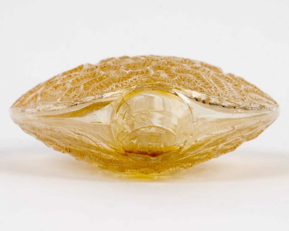 1921 René Lalique - Flacon Grigri Verre Blanc Patiné Sépia pour Volnay-photo-3